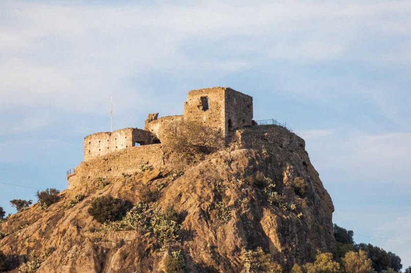 Quermançó Castle, Spain